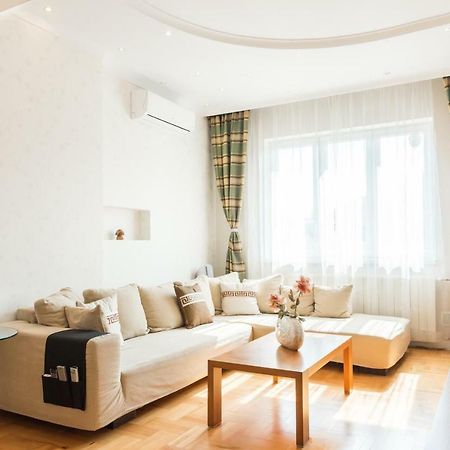 Top Center Sofialuxrentals Patriarh Evtimiy Apartment - Free Parking Exterior photo