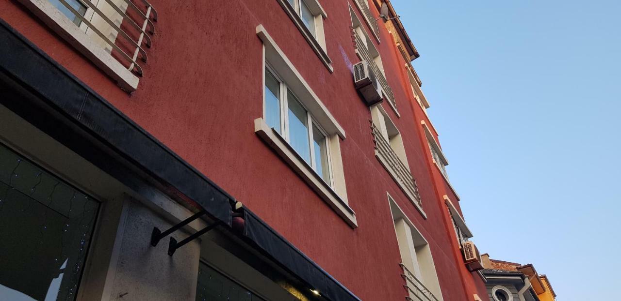 Top Center Sofialuxrentals Patriarh Evtimiy Apartment - Free Parking Exterior photo