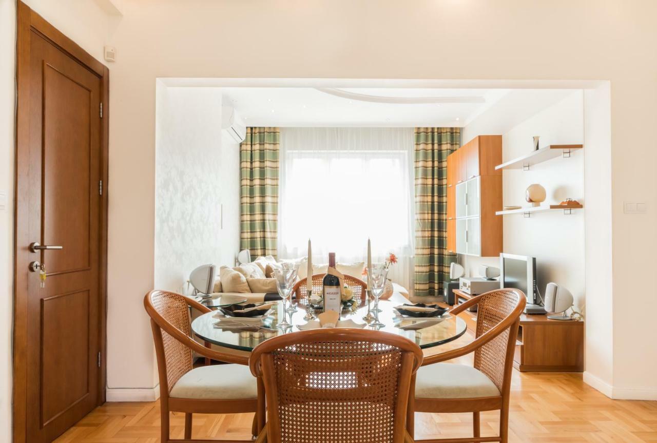 Top Center Sofialuxrentals Patriarh Evtimiy Apartment - Free Parking Exterior photo