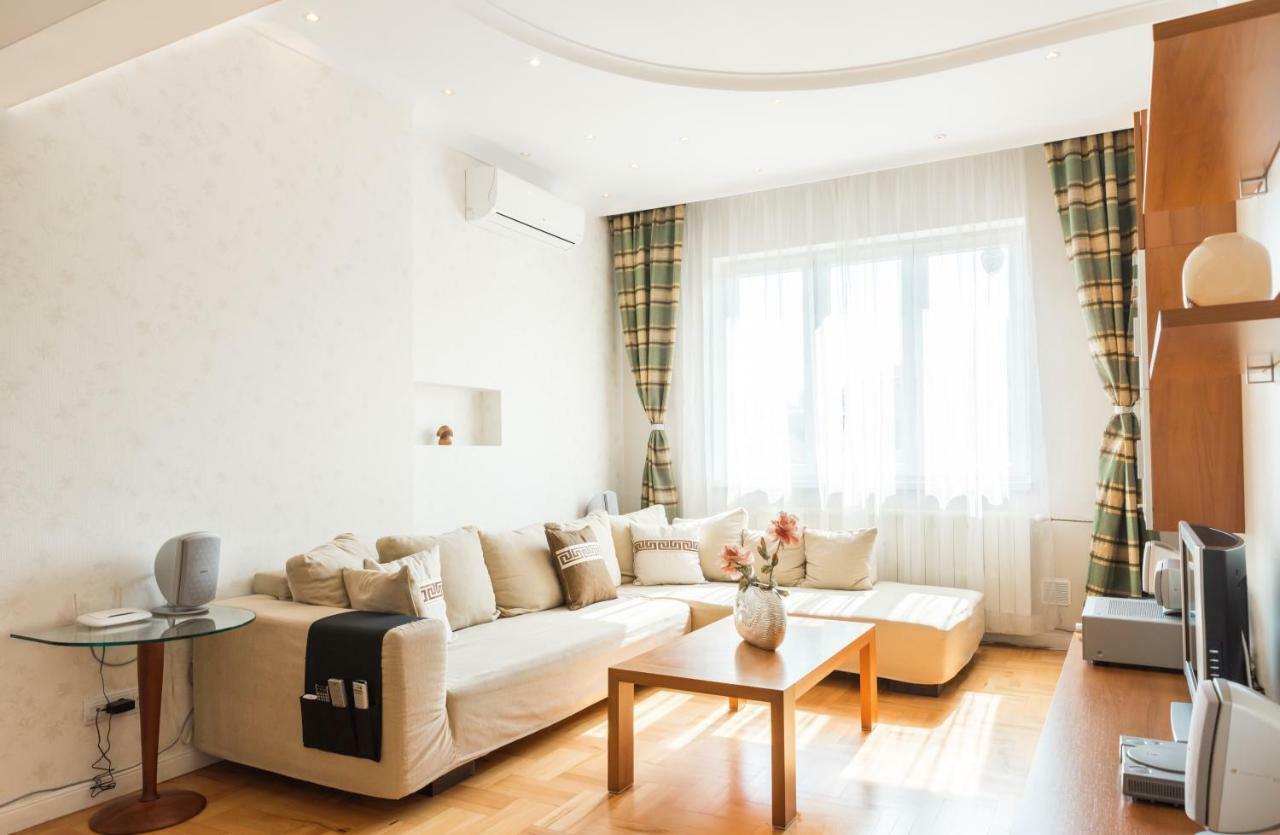 Top Center Sofialuxrentals Patriarh Evtimiy Apartment - Free Parking Exterior photo