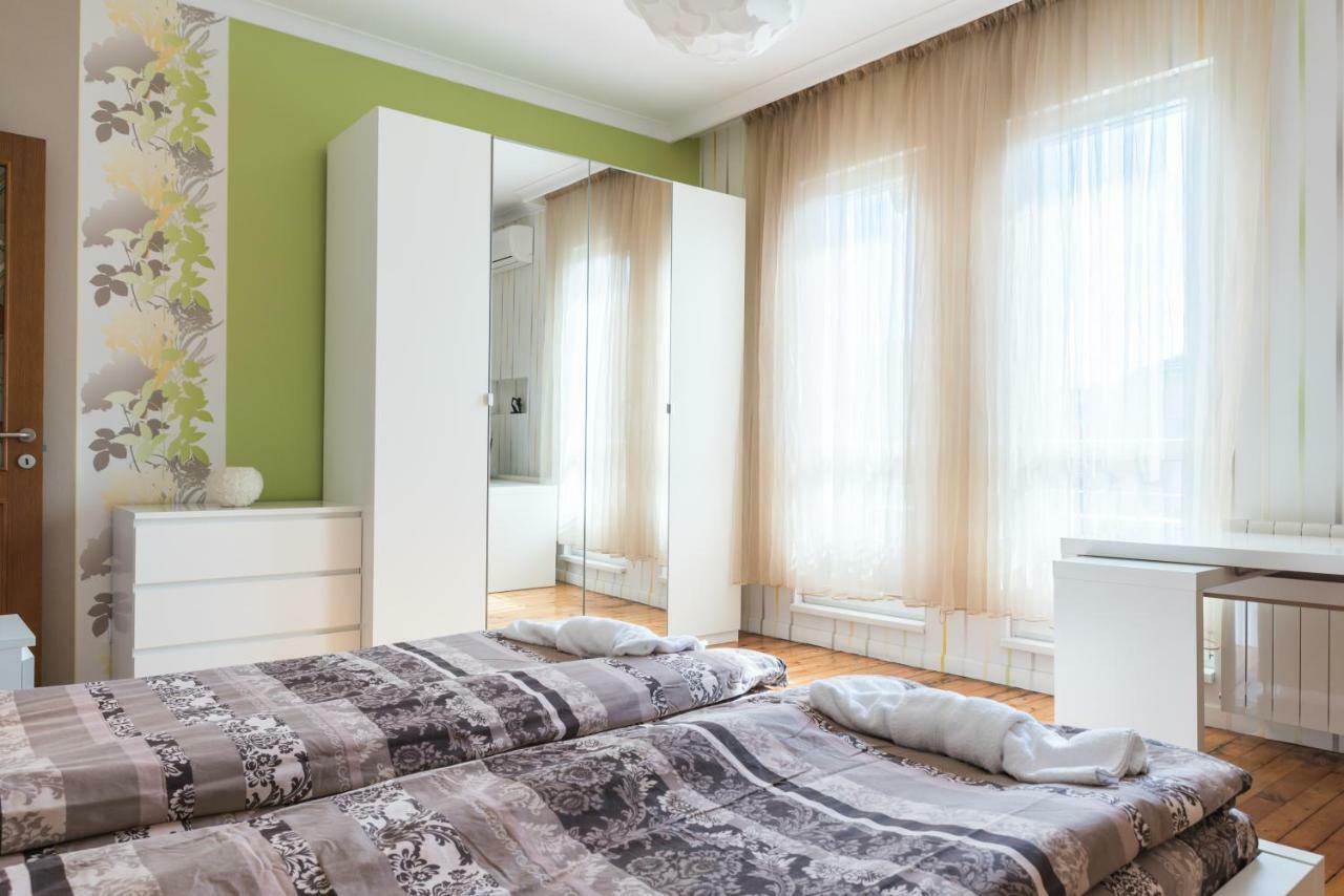 Top Center Sofialuxrentals Patriarh Evtimiy Apartment - Free Parking Exterior photo